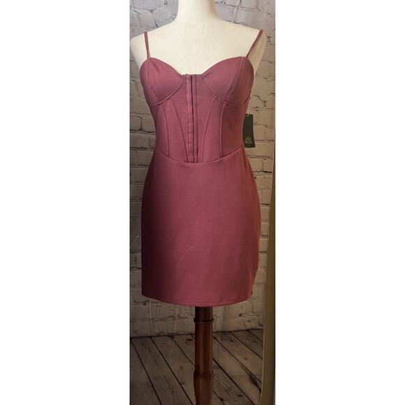 Women's Sleeveless Corset Mini Knit Bodycon Dress - Wild Fable Maroon M NWT - Picture 3 of 7
